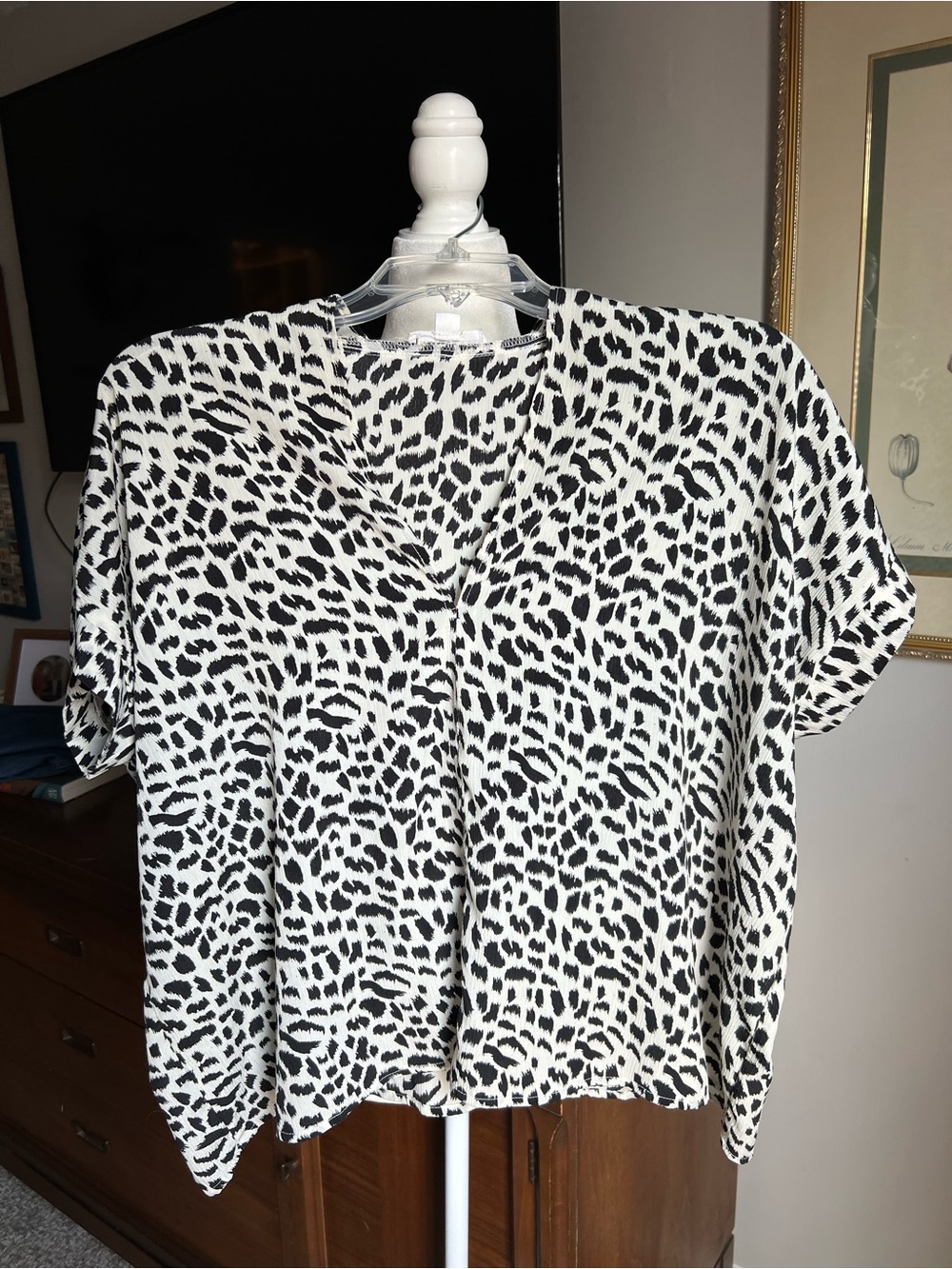 Newbury Kustom Black and White Leopard Print Blouse